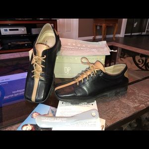 Driving Shoe Donald J Pliner “Ausif” Sz 7.5M